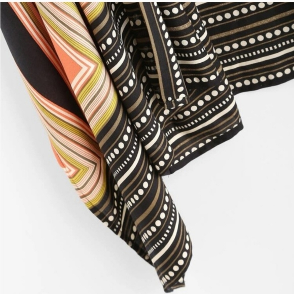 SHEIN Black and Orange Geometric Sweater - Picture 3 of 6